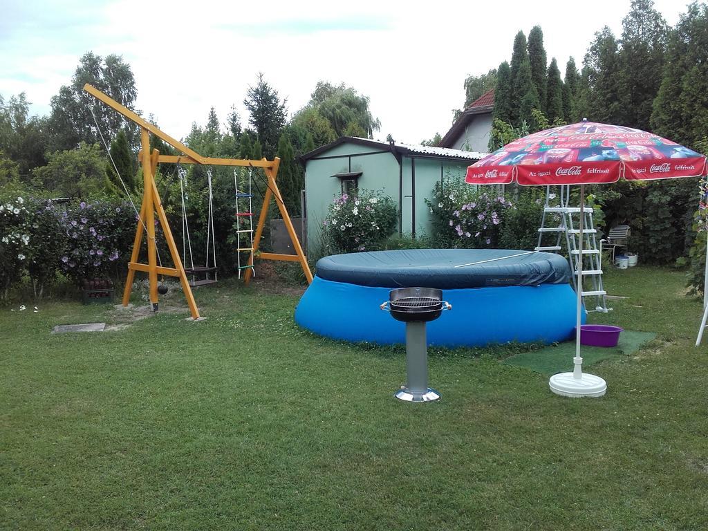 Janos Nyaralo Villa Balatonmáriafürdő Exterior foto